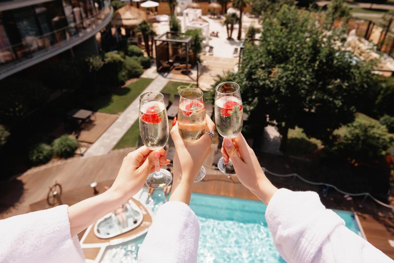 Blue Diamond Hotel Active Spa Trzebownisko 외부 사진