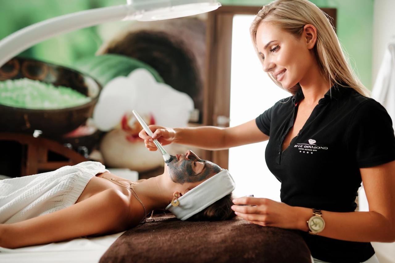 Blue Diamond Hotel Active Spa Trzebownisko 외부 사진