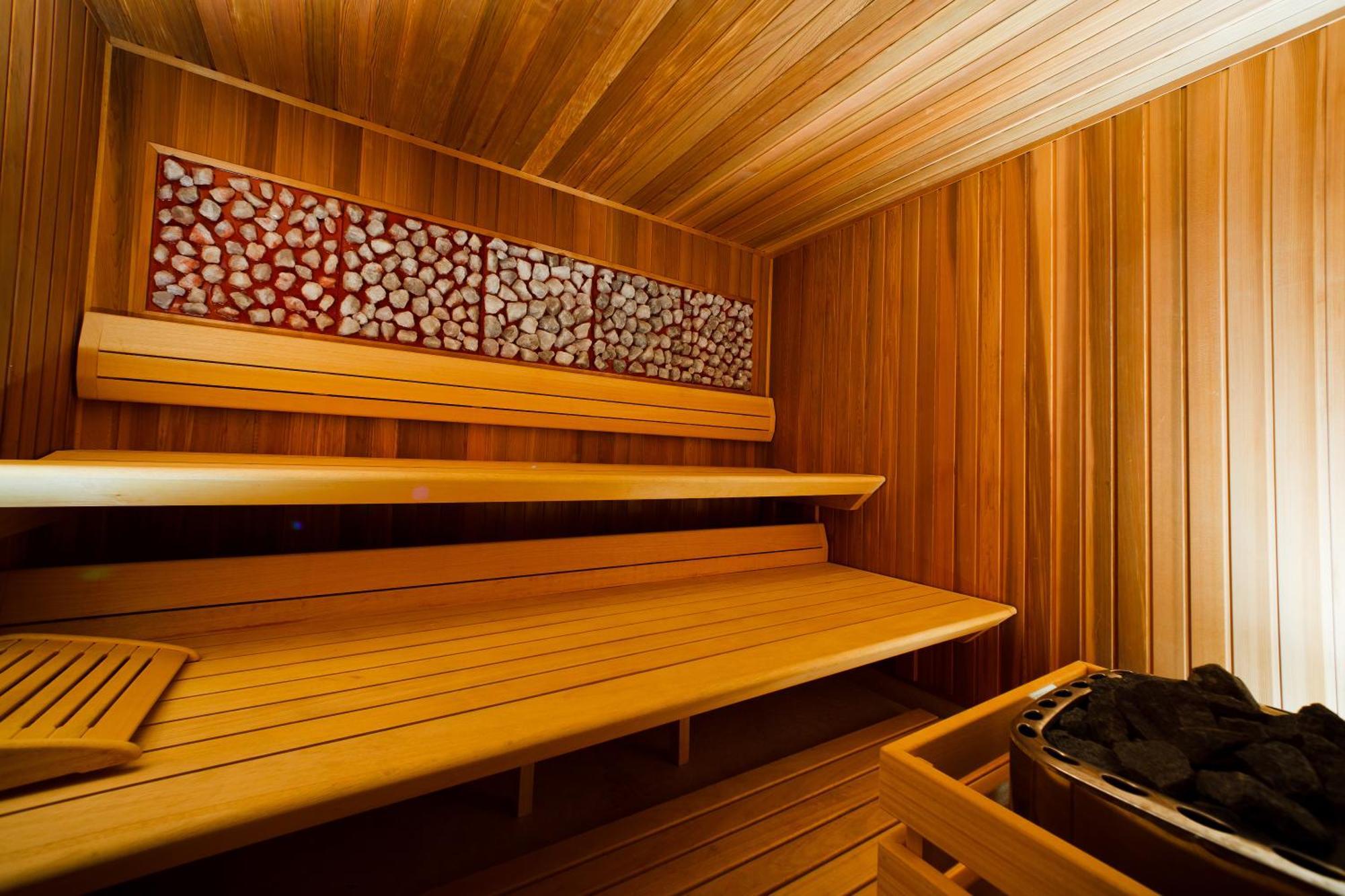 Blue Diamond Hotel Active Spa Trzebownisko 외부 사진
