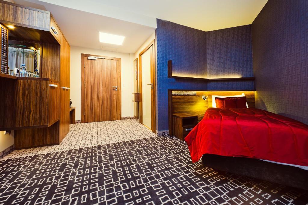 Blue Diamond Hotel Active Spa Trzebownisko 객실 사진